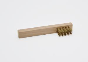 Brosse. 1 pièce